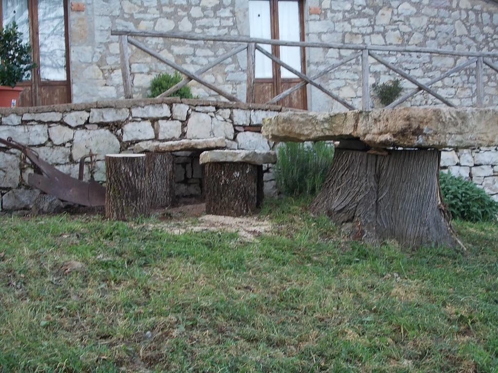 Il Vallone Di Melezzole Villa Exterior foto
