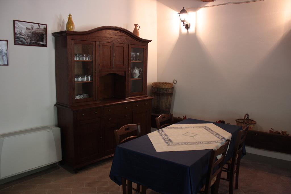 Il Vallone Di Melezzole Villa Exterior foto