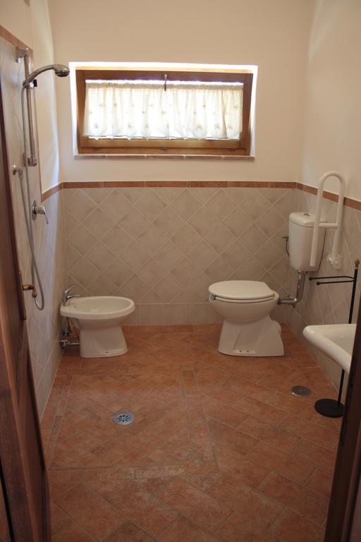 Il Vallone Di Melezzole Villa Exterior foto
